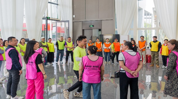 1750991663115159.png 团建5.png